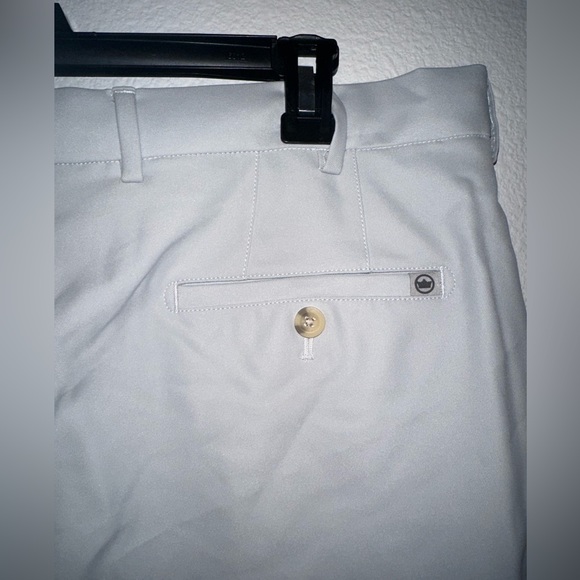 NWT Peter Millar Crown Crafted Surge Performance in Light Grey Size 36 - Picture 4 of 7